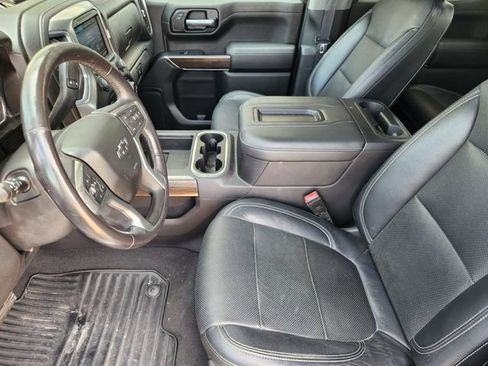 Used 2021 Chevrolet Silverado 1500 RST w/ Z71 Off-Road Package AWD/4WD image 12