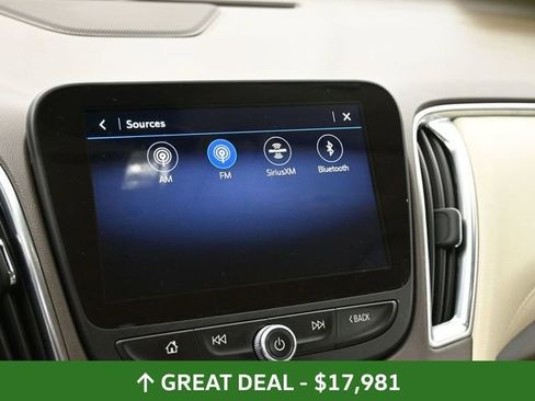 Used 2024 Chevrolet Malibu LT image 29