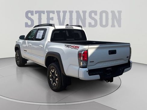 Used 2023 Toyota Tacoma TRD Off-Road w/ Advanced Technology Package AWD/4WD image 3