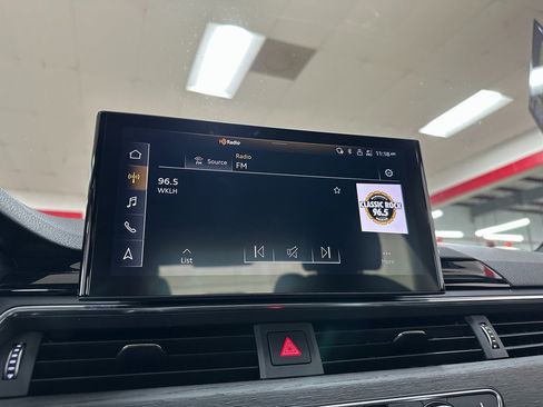 Used 2023 Audi A4 2.0T Premium Plus image 23