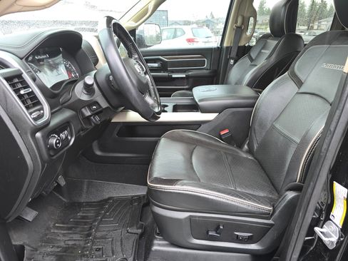 Used 2019 RAM 3500 Laramie image 29