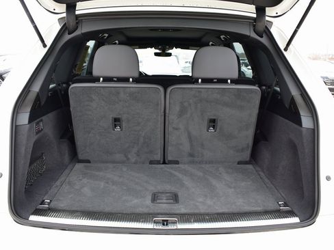 Used 2025 Audi Q7 3.0T Premium Plus image 26