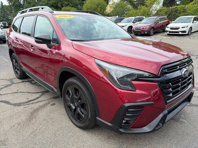 Used 2023 Subaru Ascent Onyx Edition AWD/4WD image 2