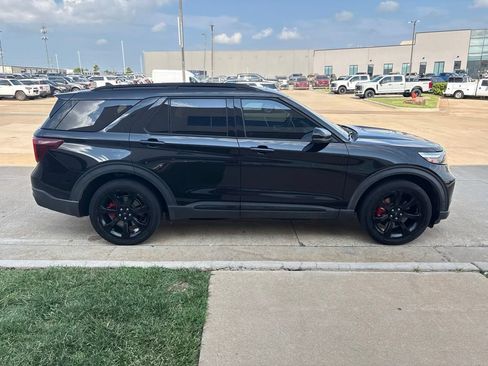 Used 2021 Ford Explorer ST w/ Equipment Group 401A AWD/4WD image 3