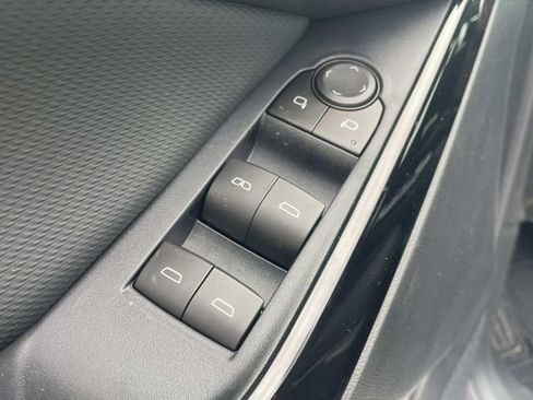 New 2026 Chevrolet Equinox LT w/ Safety and Technology Package FWD image 12