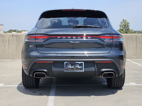 Certified 2026 Porsche Macan AWD/4WD image 7