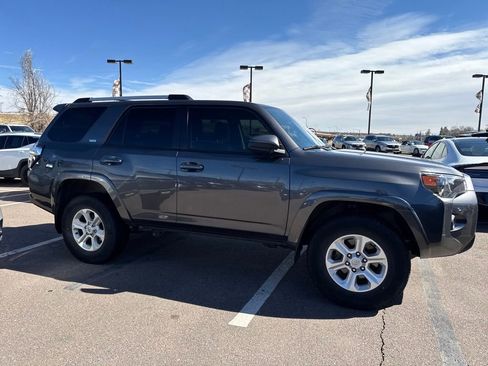 Used 2023 Toyota 4Runner SR5 image 10