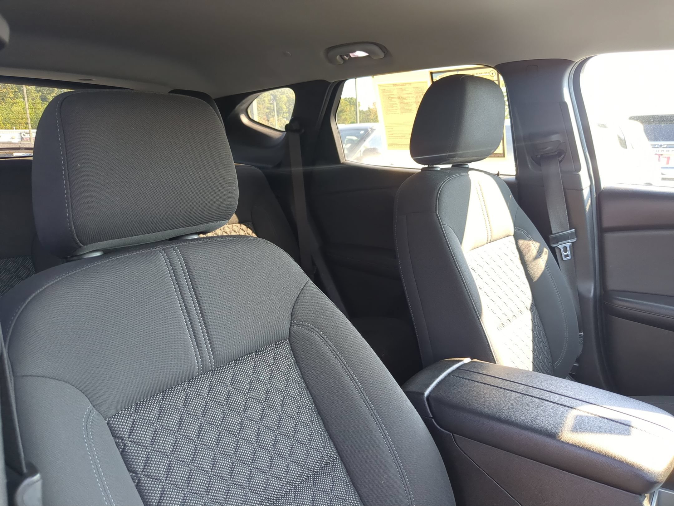 Used 2019 Chevrolet Blazer LT FWD image 26