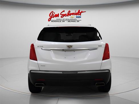 Used 2018 Cadillac XT5 Luxury image 5