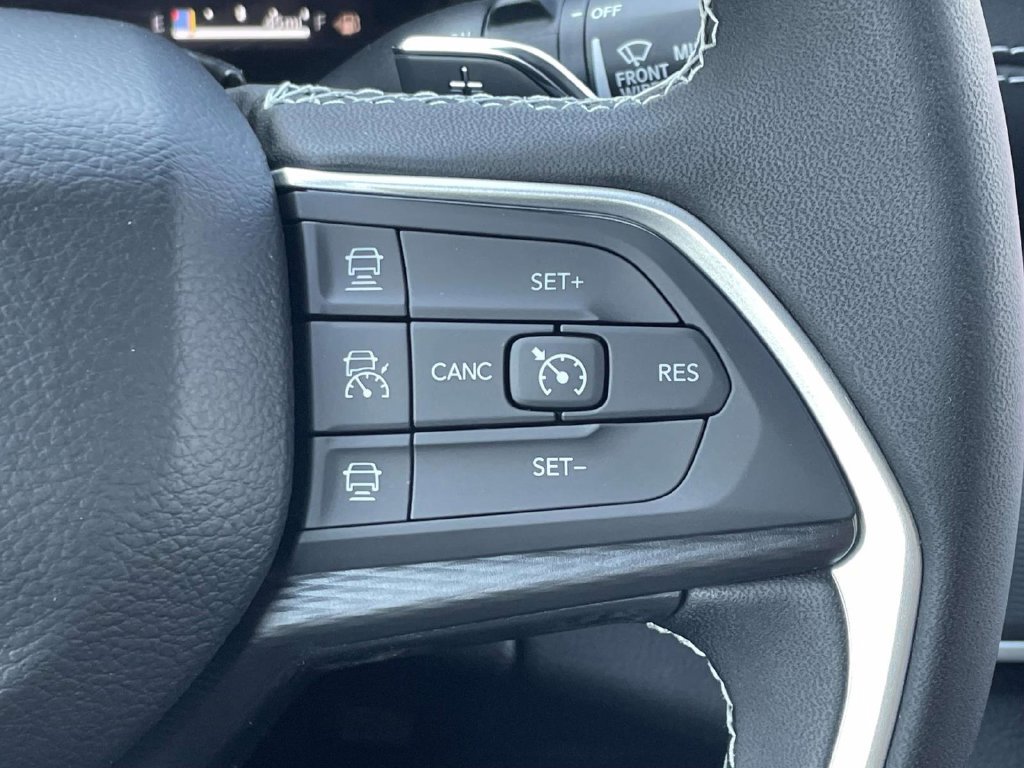New 2027 Jeep Grand Cherokee 4WD image 31