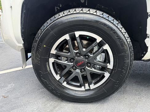 Used 2024 Toyota Tacoma TRD Sport RWD image 8