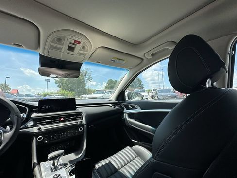 Used 2026 Genesis G70 2.5T Prestige RWD image 11