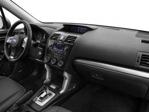 Used 2016 Subaru Forester 2.5i Touring w/ Eyesight & Navigation System image 18