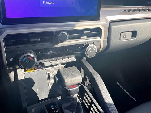 Used 2024 Toyota Tacoma TRD Off-Road w/ TRD Off Road Upgrade Package image 25