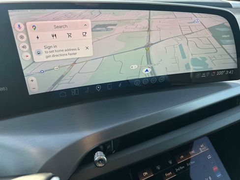 New 2026 Cadillac Vistiq Luxury image 13