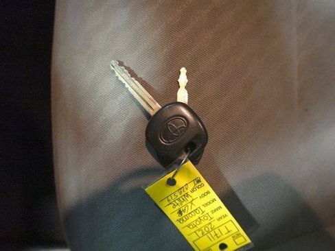 Used 2021 Toyota Tacoma SR image 26