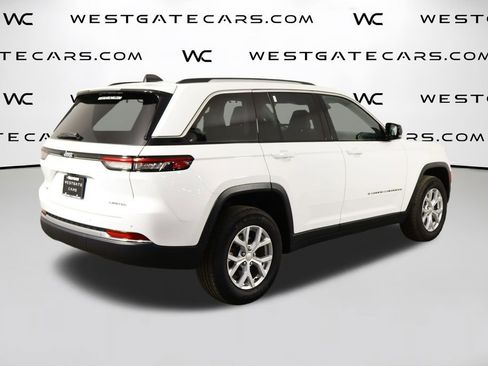 Used 2023 Jeep Grand Cherokee Limited AWD/4WD image 57