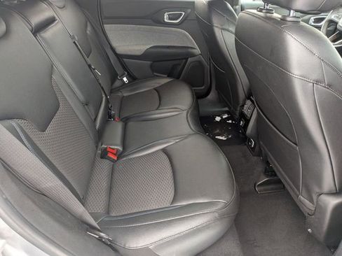 Certified 2024 Jeep Compass Latitude image 29