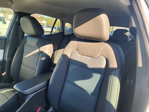 New 2026 Chevrolet Trax LT w/ Driver Confidence Package image 21