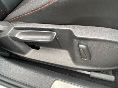 Used 2016 Volkswagen GTI SE w/ Lighting Package (SEL) FWD image 50