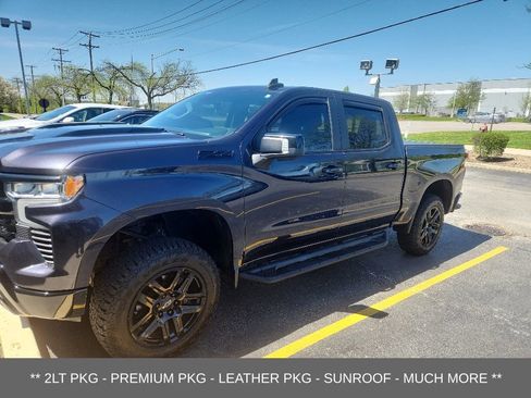 Used 2022 Chevrolet Silverado 1500 LT Trail Boss w/ LT Trail Boss Premium Package AWD/4WD image 1