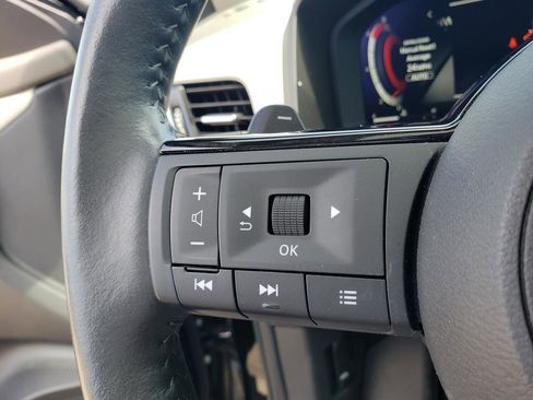 Certified 2024 Nissan Rogue SL w/ SL Premium Package image 30