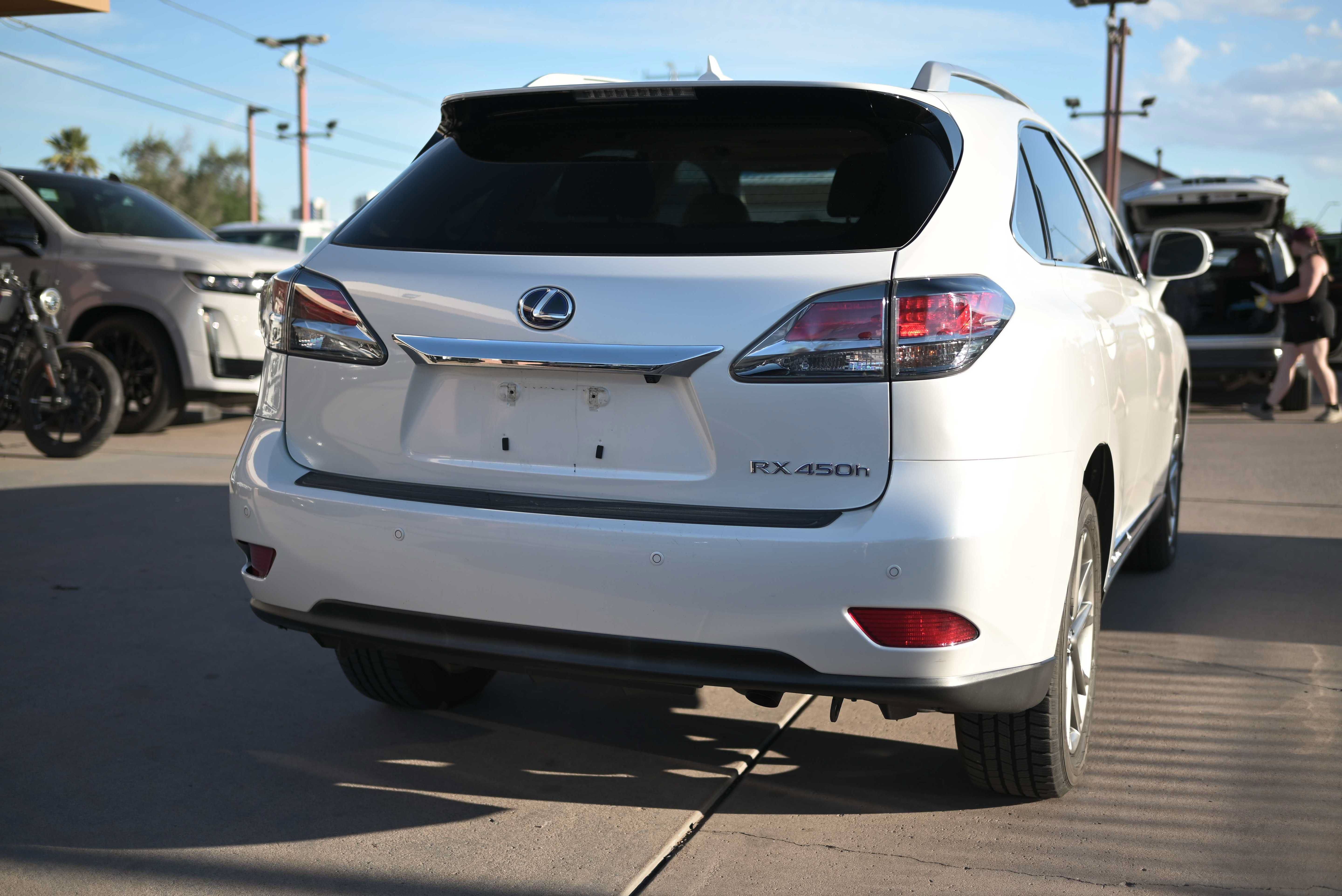 Used 2013 Lexus RX 450h AWD w/ Navigation Pkg image 5