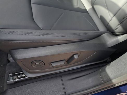 New 2025 Audi Q3 2.0T Premium image 19