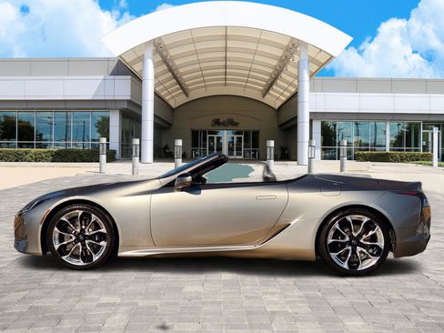 Certified 2022 Lexus LC 500 Convertible image 3