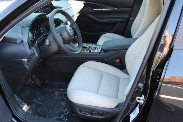 New 2026 MAZDA CX-30 AWD 2.5 S w/ Select Sport Pkg image 13