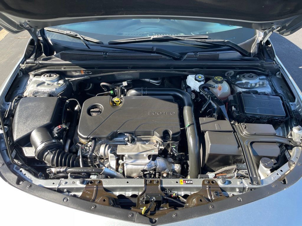 Used 2024 Chevrolet Malibu LT FWD image 27