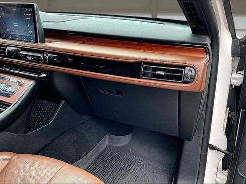Used 2021 Lincoln Aviator Reserve w/ Equipment Group 201A AWD/4WD image 17