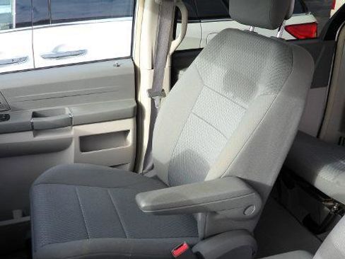 Used 2010 Chrysler Town & Country LX w/ Entertainment Group #1 FWD image 20