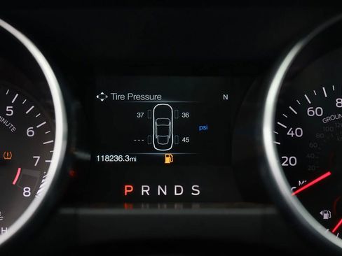 Used 2018 Ford Mustang GT Premium image 30