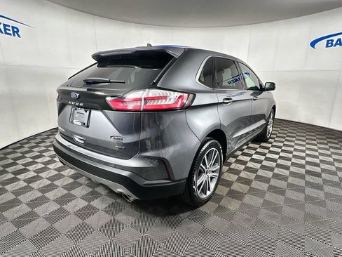Used 2024 Ford Edge Titanium AWD/4WD image 9