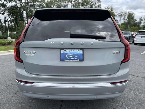New 2026 Volvo XC60 B5 Plus w/ Protection Package Premier image 30