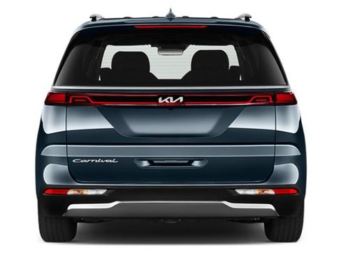 Used 2023 Kia Carnival LX FWD image 6