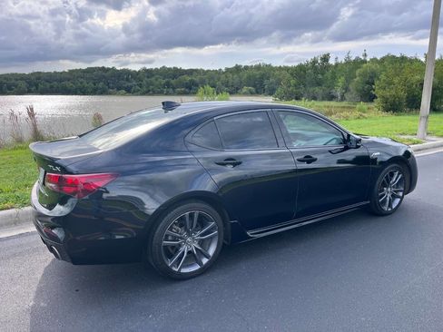 Used 2018 Acura TLX V6 w/ Technology & A-SPEC Pkg FWD image 12