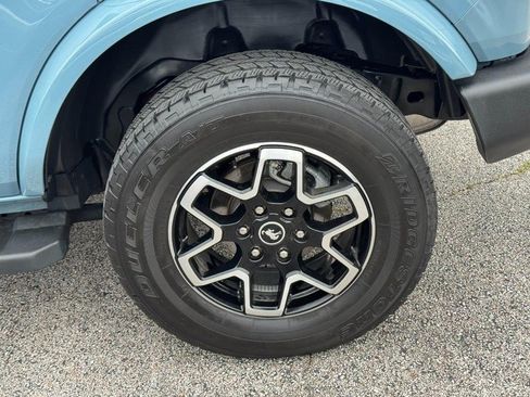 Used 2023 Ford Bronco Outer Banks AWD/4WD image 7