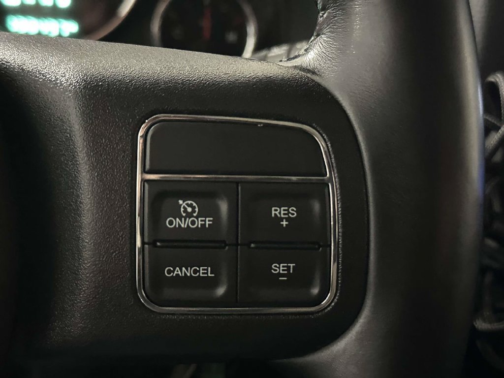 Used 2018 Jeep Wrangler Unlimited Sport S AWD/4WD image 27