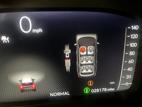 Used 2023 Honda Pilot Elite image 23