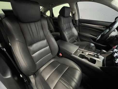 Used 2021 Honda Accord Sport Special Edition image 12