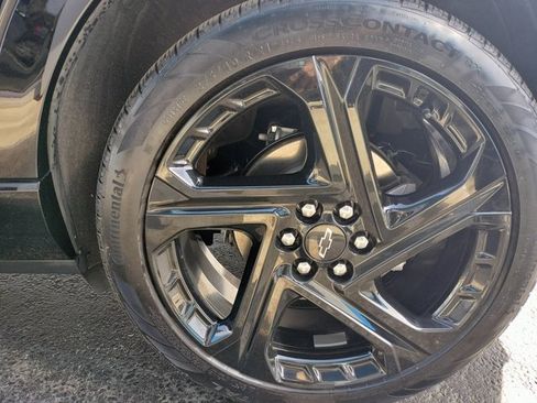 Used 2024 Chevrolet Equinox EV RS image 11