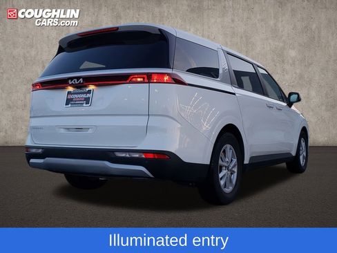 Used 2024 Kia Carnival LX image 9