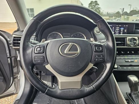 Used 2017 Lexus IS 200t image 24