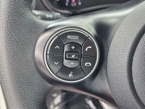 Used 2022 Kia Soul LX w/ Technology Package FWD image 28