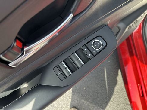 New 2026 Toyota Prius Plug-In Hybrid image 17