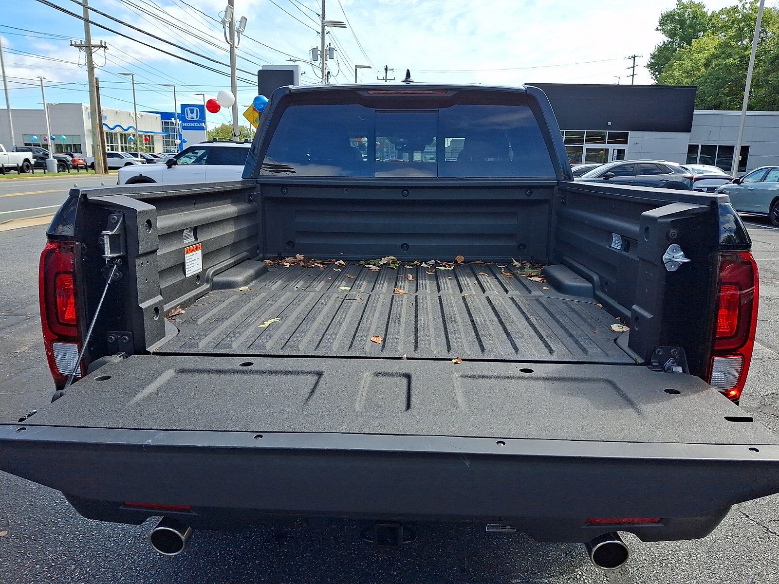 Certified 2025 Honda Ridgeline RTL image 21
