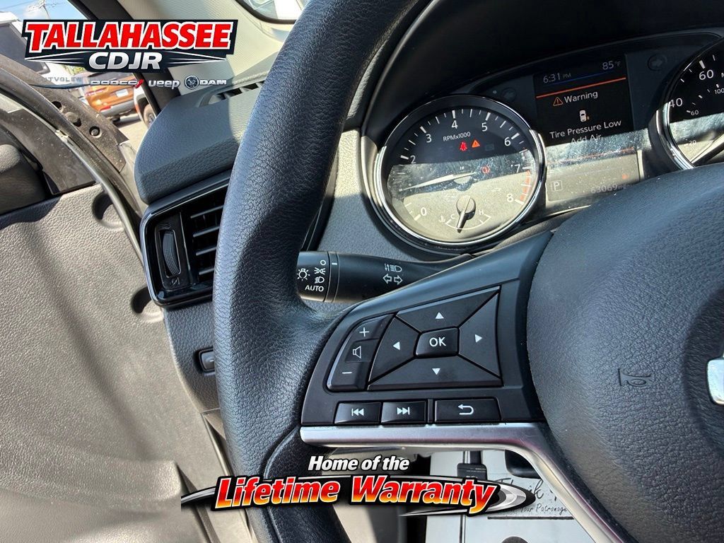 Used 2021 Nissan Rogue Sport S FWD image 16