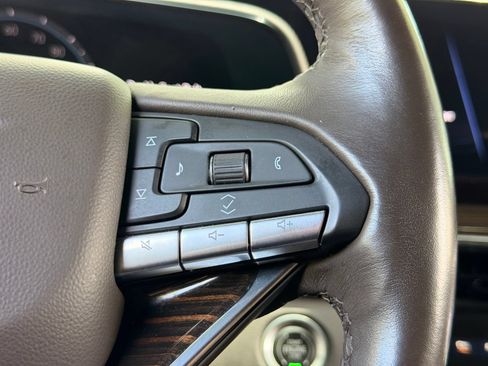 Used 2023 Cadillac Escalade Sport w/ Touring Package AWD/4WD image 28